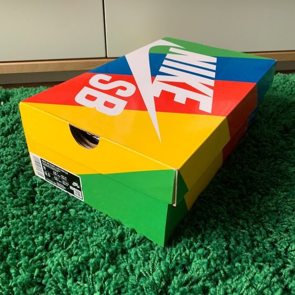 Nike SB Dunk Low Travis Scott - Picture 5 of 5